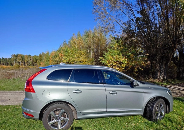 Volvo XC 60 cena 78000 przebieg: 220000, rok produkcji 2016 z Jaraczewo małe 562